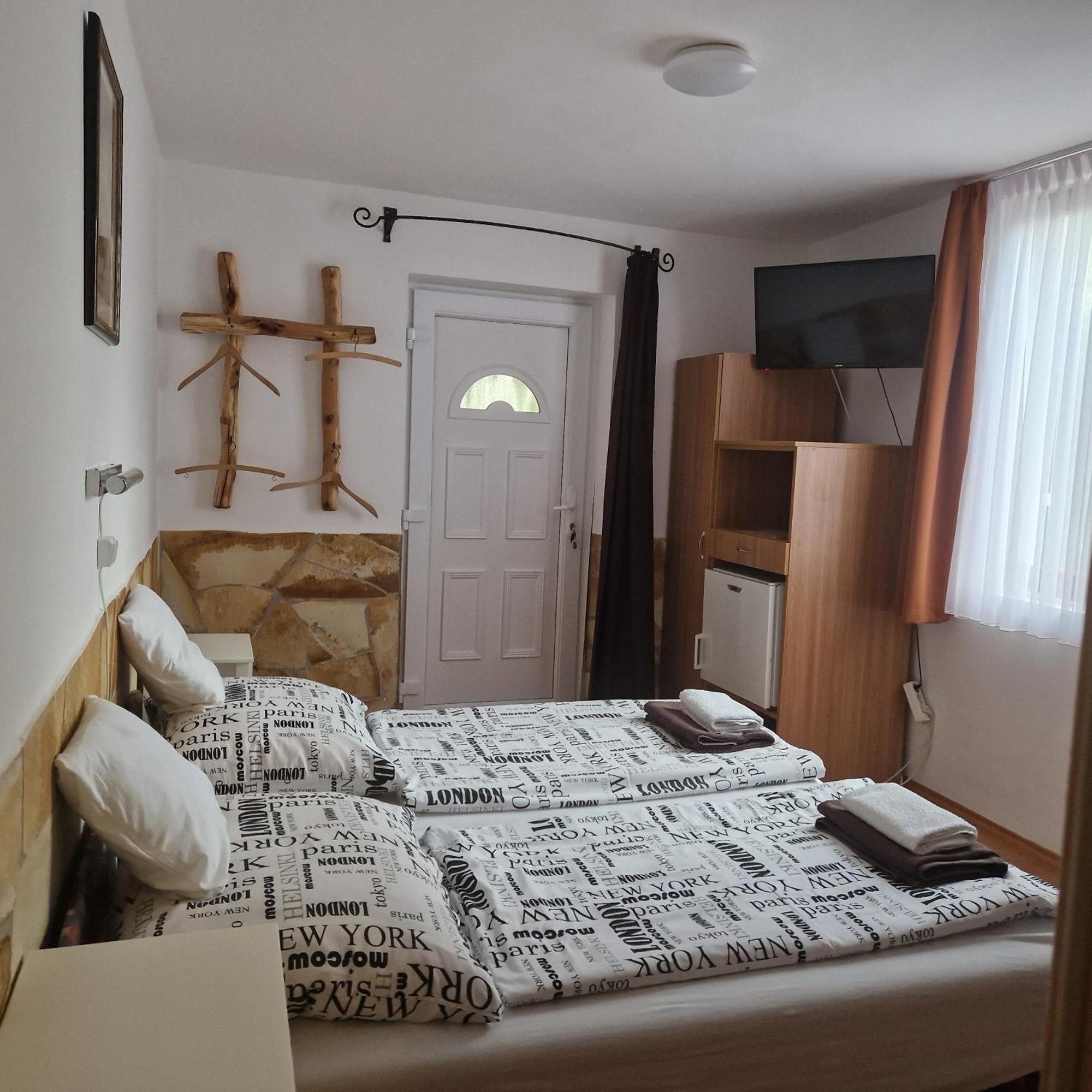 Andrea Villa Keszthely Room photo